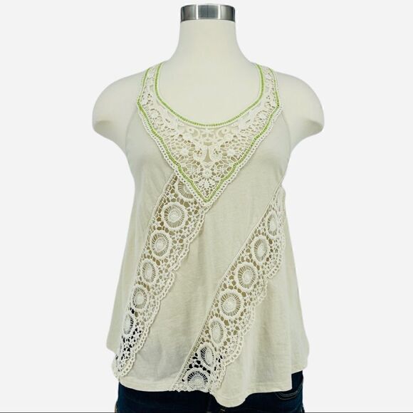 NWOT UO Kimchi Blue Crochet Lace Green Beaded Tank - Picture 5 of 9